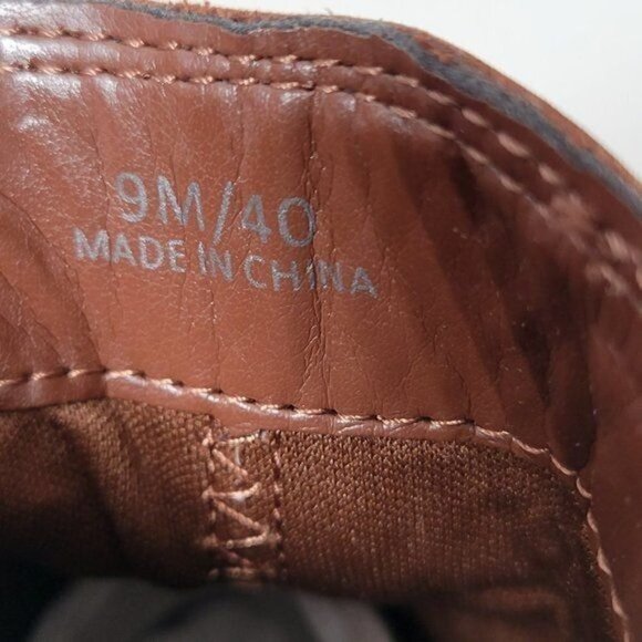 Vince Camuto Women’s Leather Stacked Heel Chelsea Boot - Picture 16 of 16